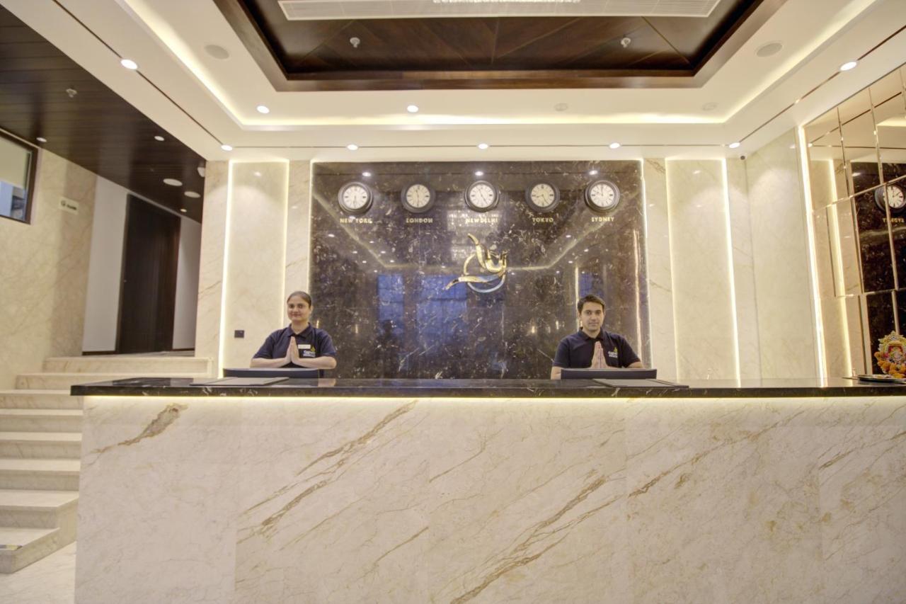 Cygnett Collection K K Hotel Faizābād المظهر الخارجي الصورة